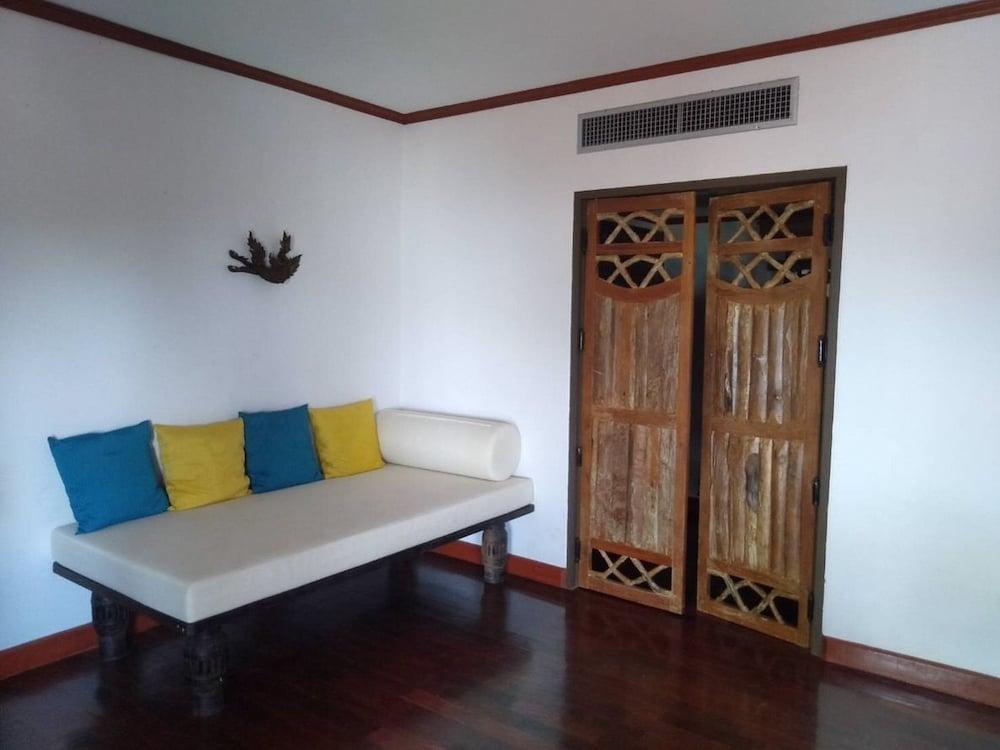 Baan Hin Sai Resort & Spa Chaweng  Exterior photo